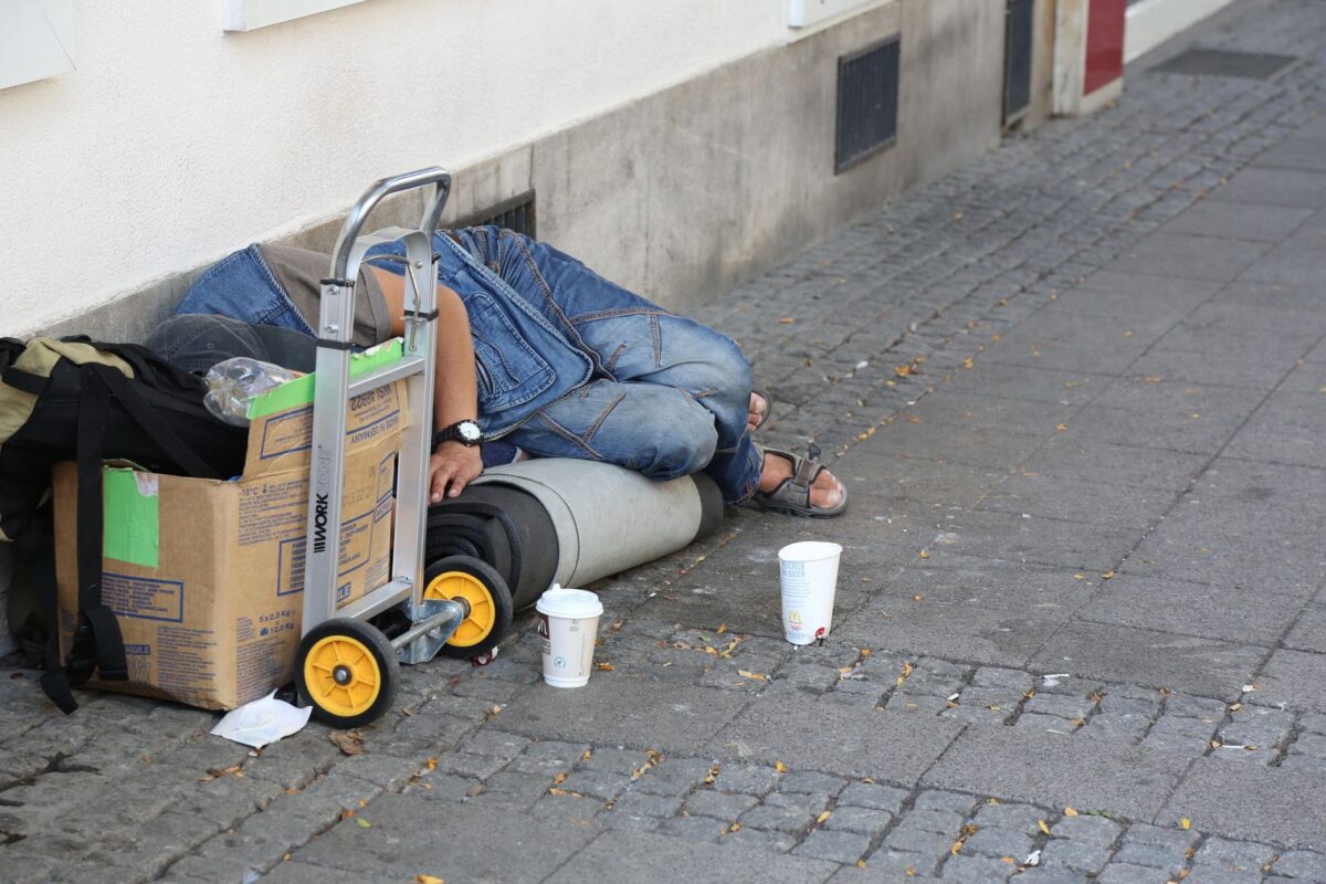 Sdf Sansabris Rue