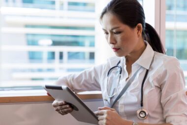 Vaccin Covid Medecin Assurance Maladie